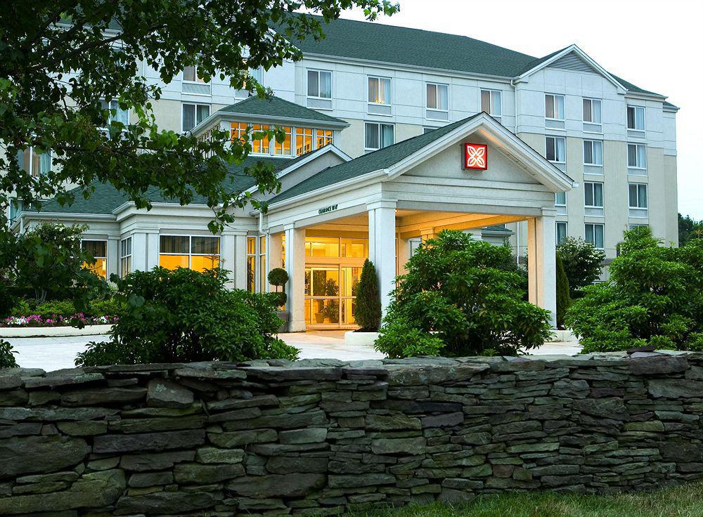 Hilton Garden Hotel 3*