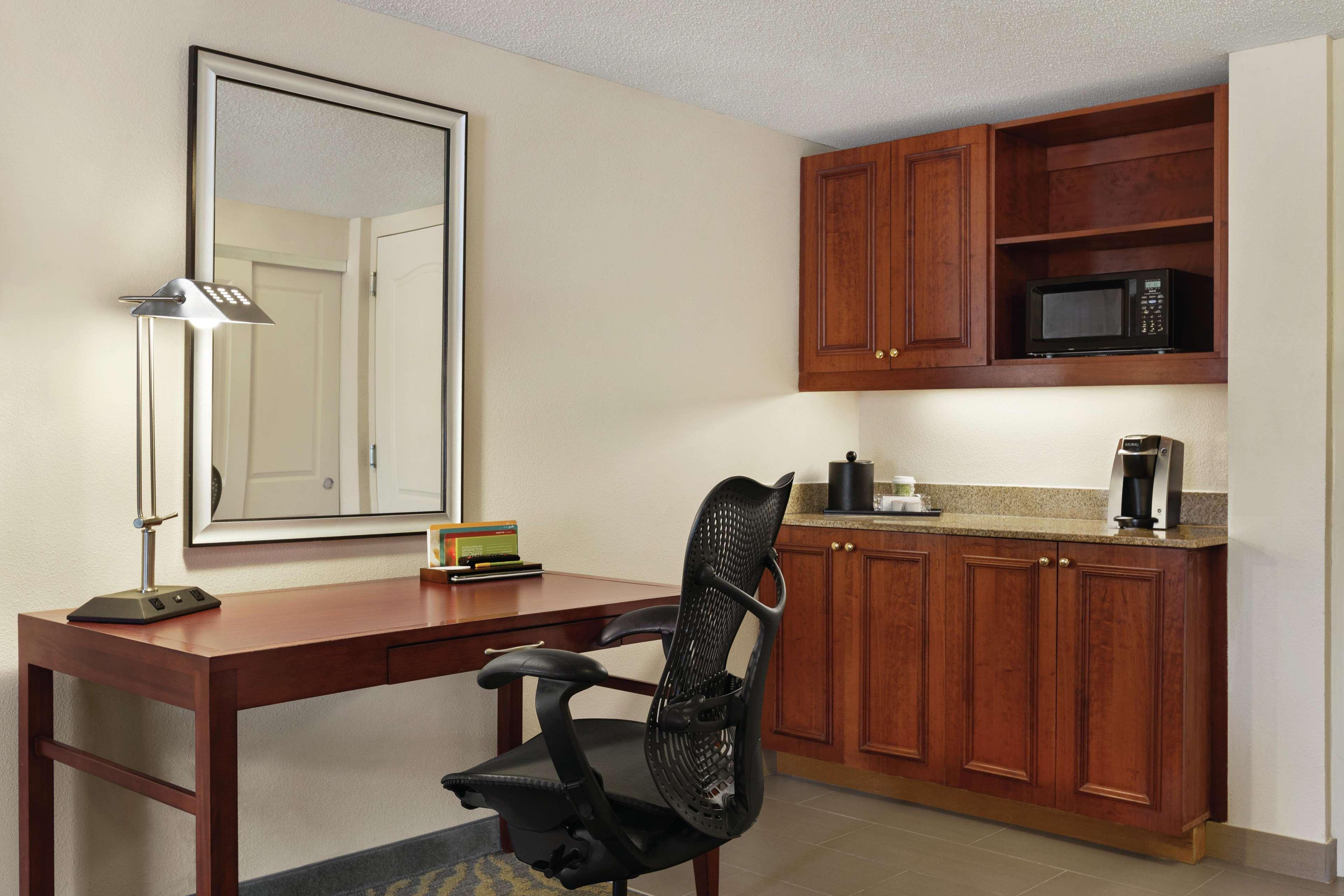 Hilton Garden 3*