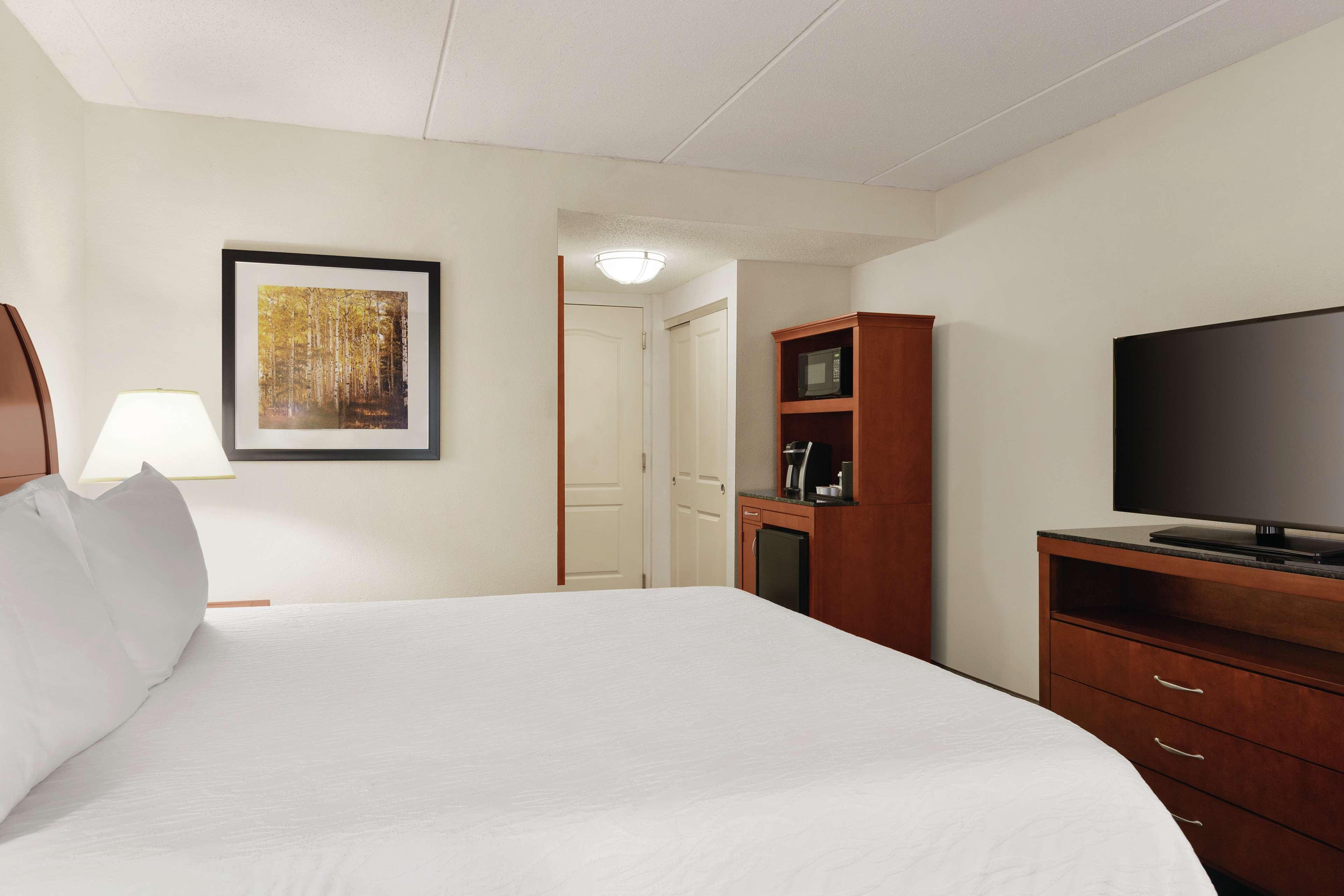 Hilton Garden Shelton